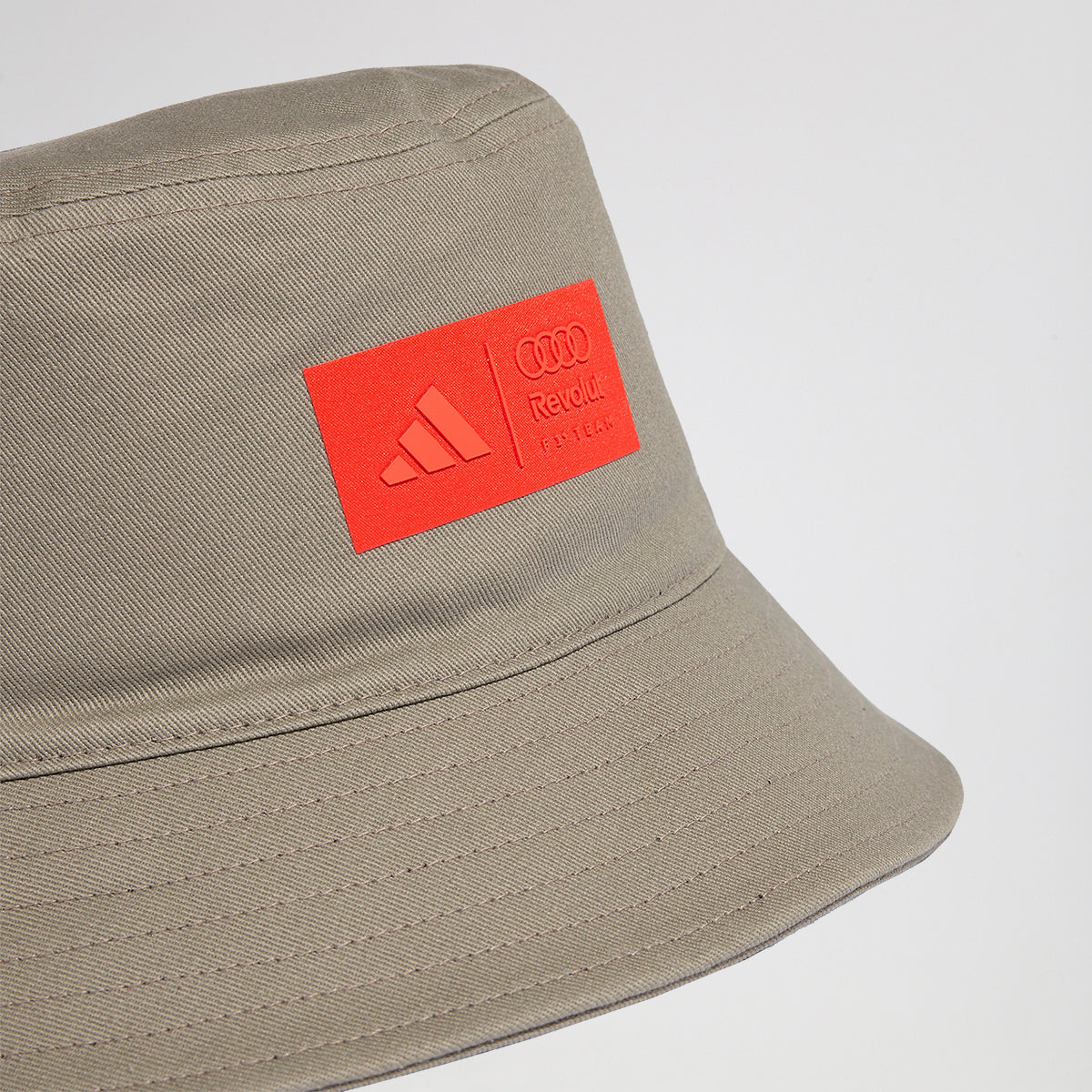 Gorro adidas Premium Audi Revolut F1 Team