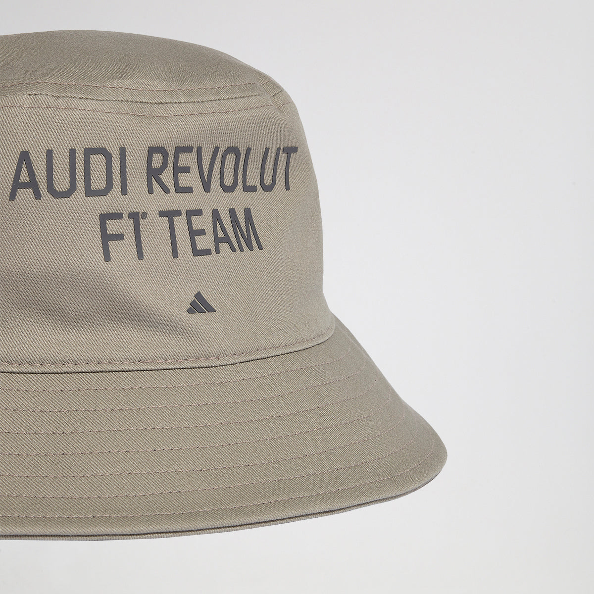 Gorro adidas Premium Audi Revolut F1 Team