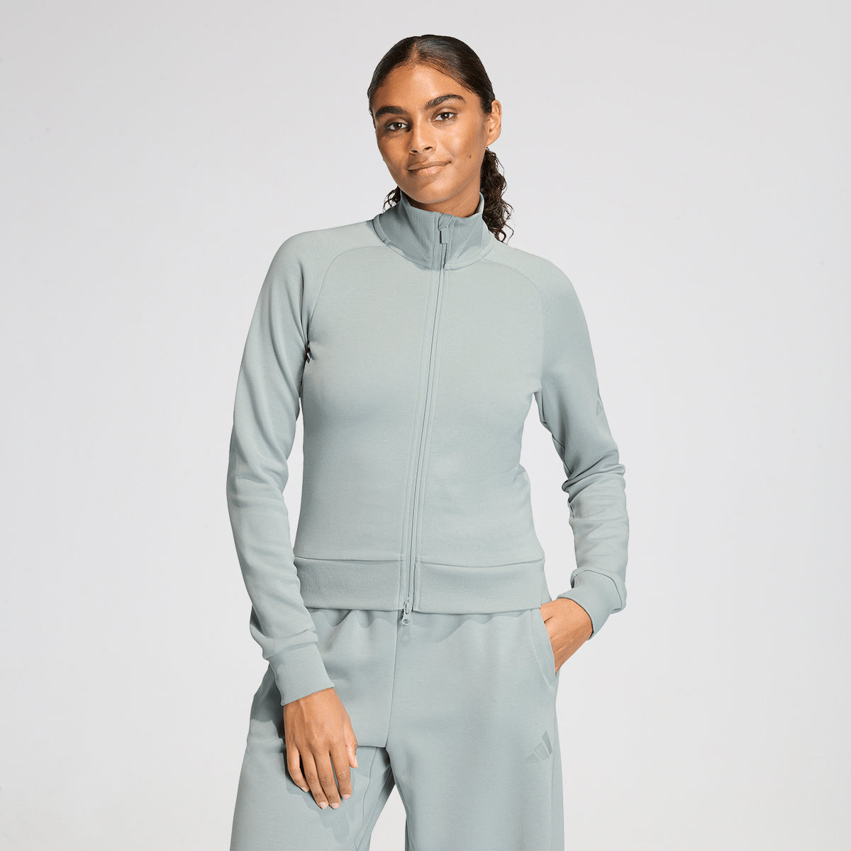 Buzo con Cierre adidas Soft Lux Slim Mujer