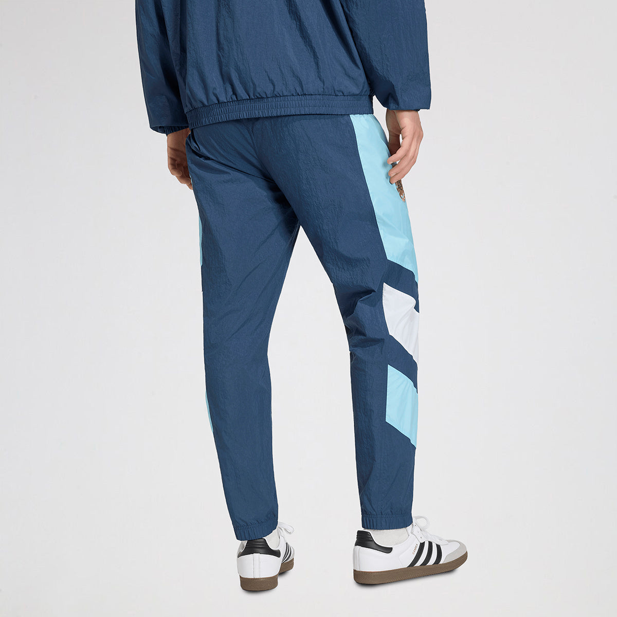 Pantalón Argentina adidas EQT Hombre