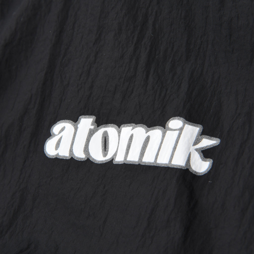 Campera Atomik Soft Windbreaker Niña con capucha