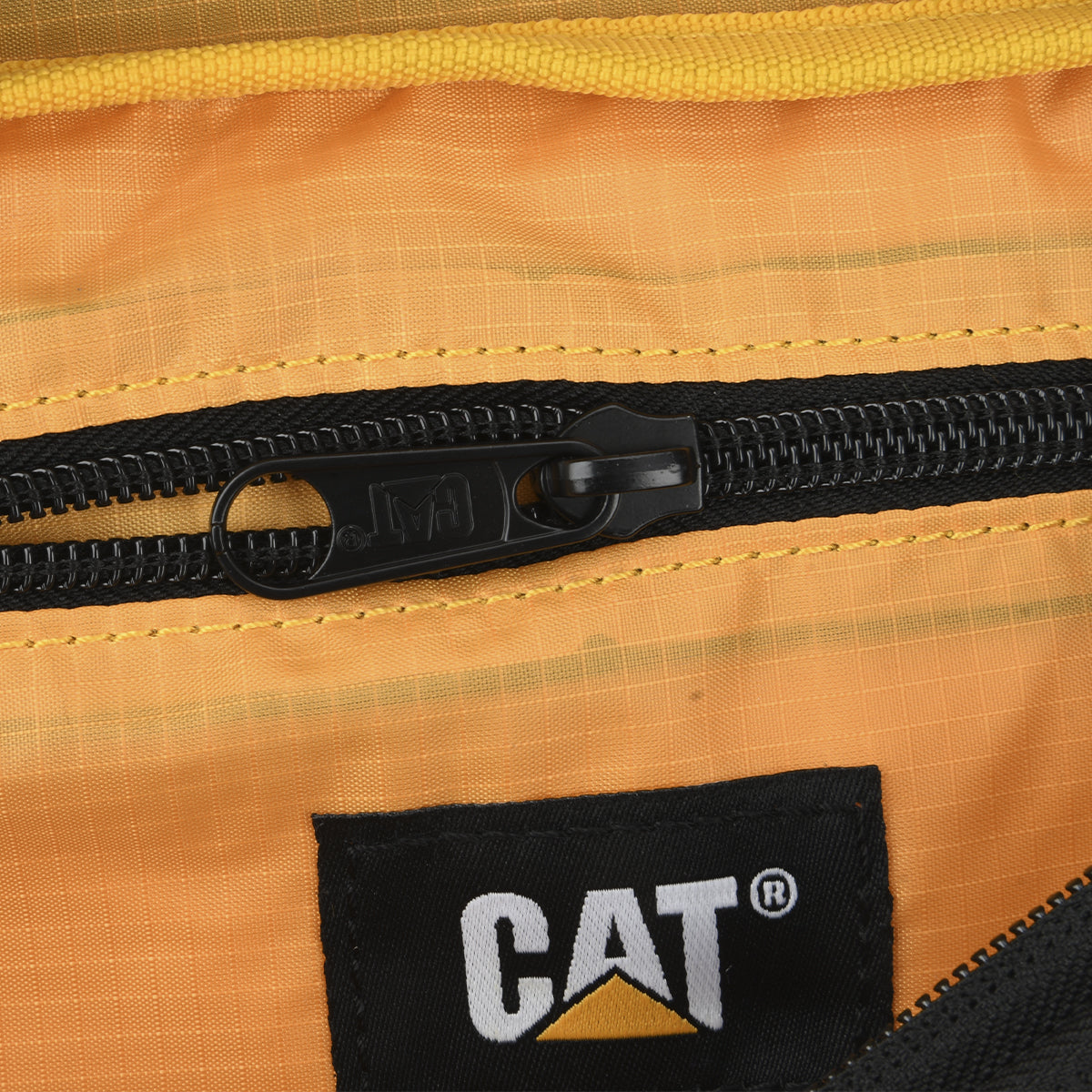 Riñonera CAT Utility X