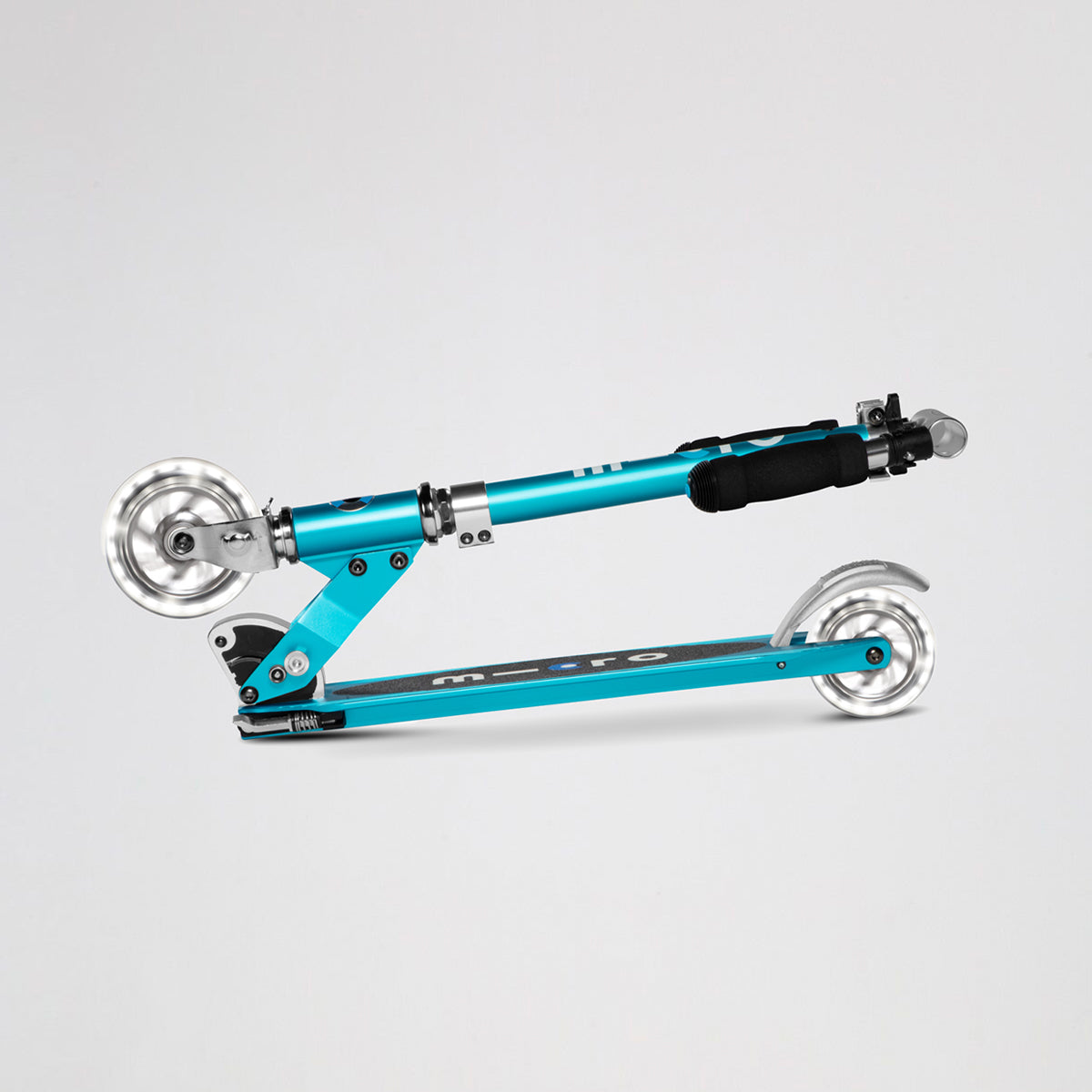 Monopatín Micro Ocean Blue Plegable Led Infantil