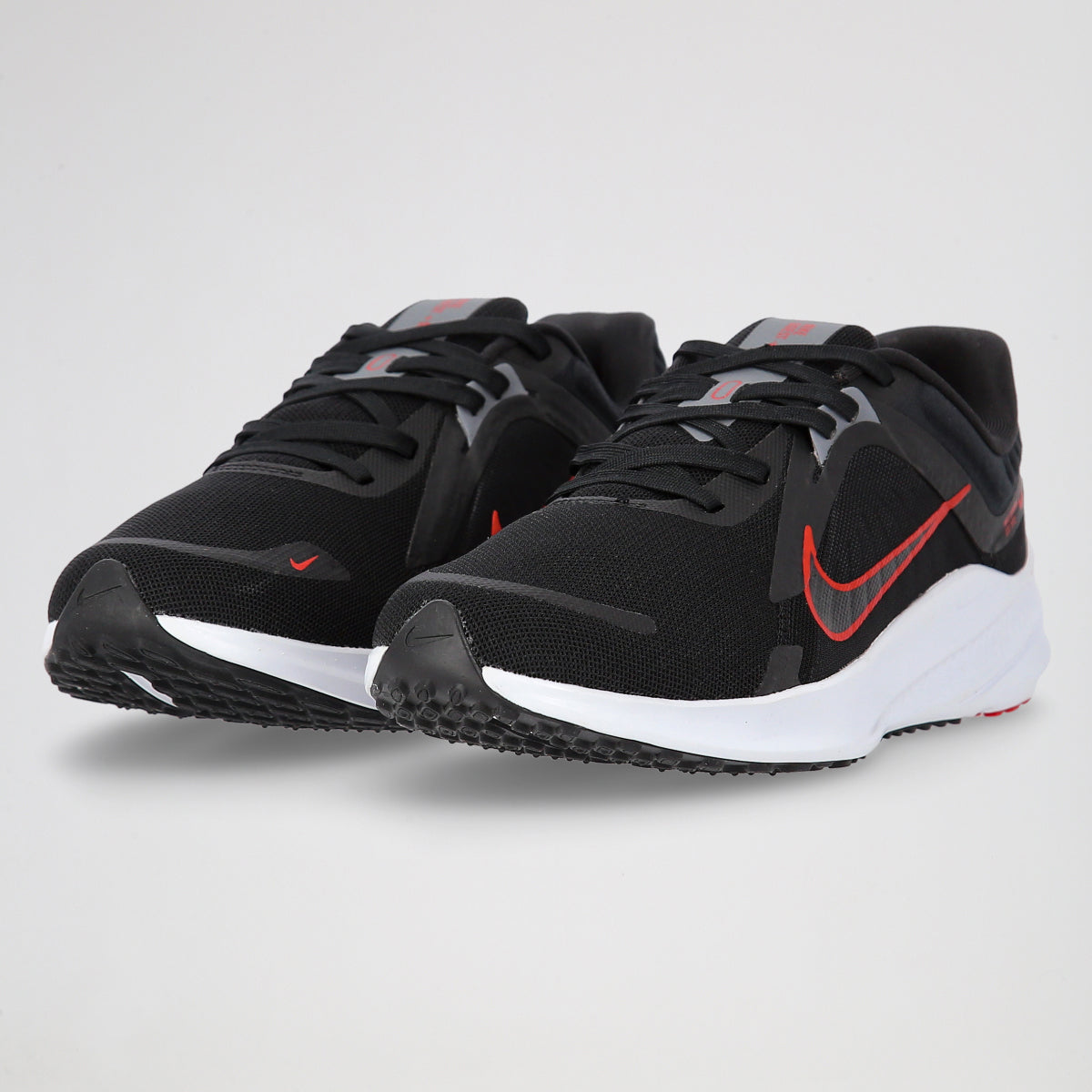 Zapatillas Nike Quest 5 Hombre