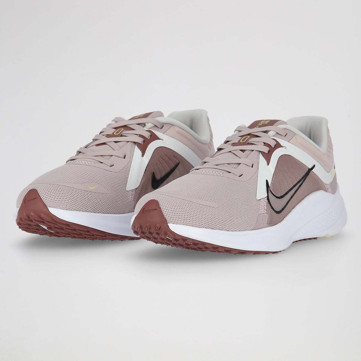 Zapatillas Running Nike Quest 5 Mujer