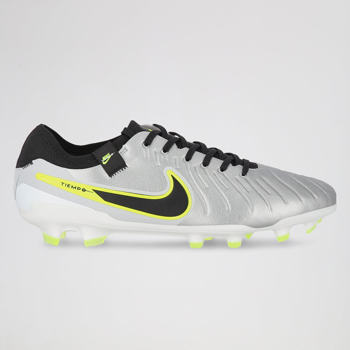 Botines Nike Tiempo Legend 10 Pro FG para Hombre