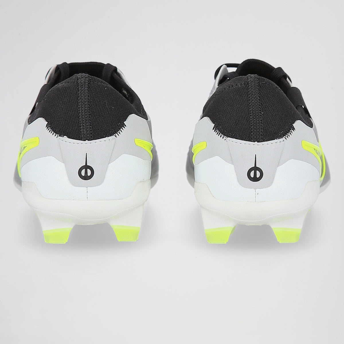 Botines Nike Tiempo Legend 10 Pro FG para Hombre