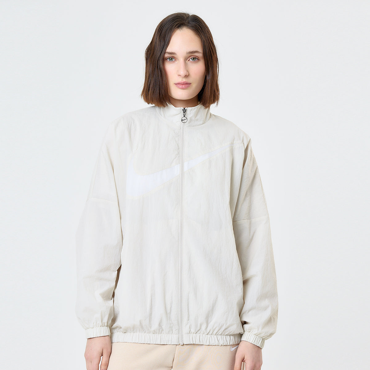 Campera Nike Sportswear Essential para Mujer