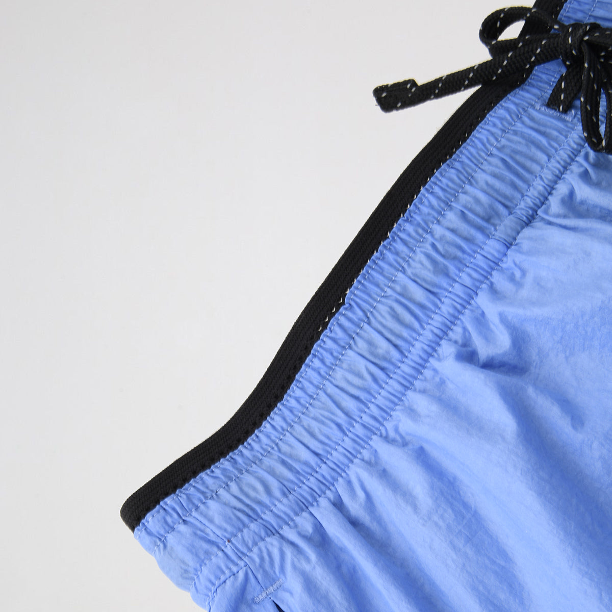 Short Running Nike Division Repel Hombre