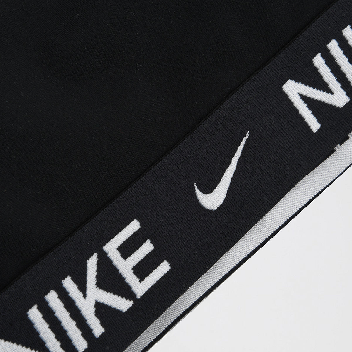 Top Nike Indy Lgt Mujer