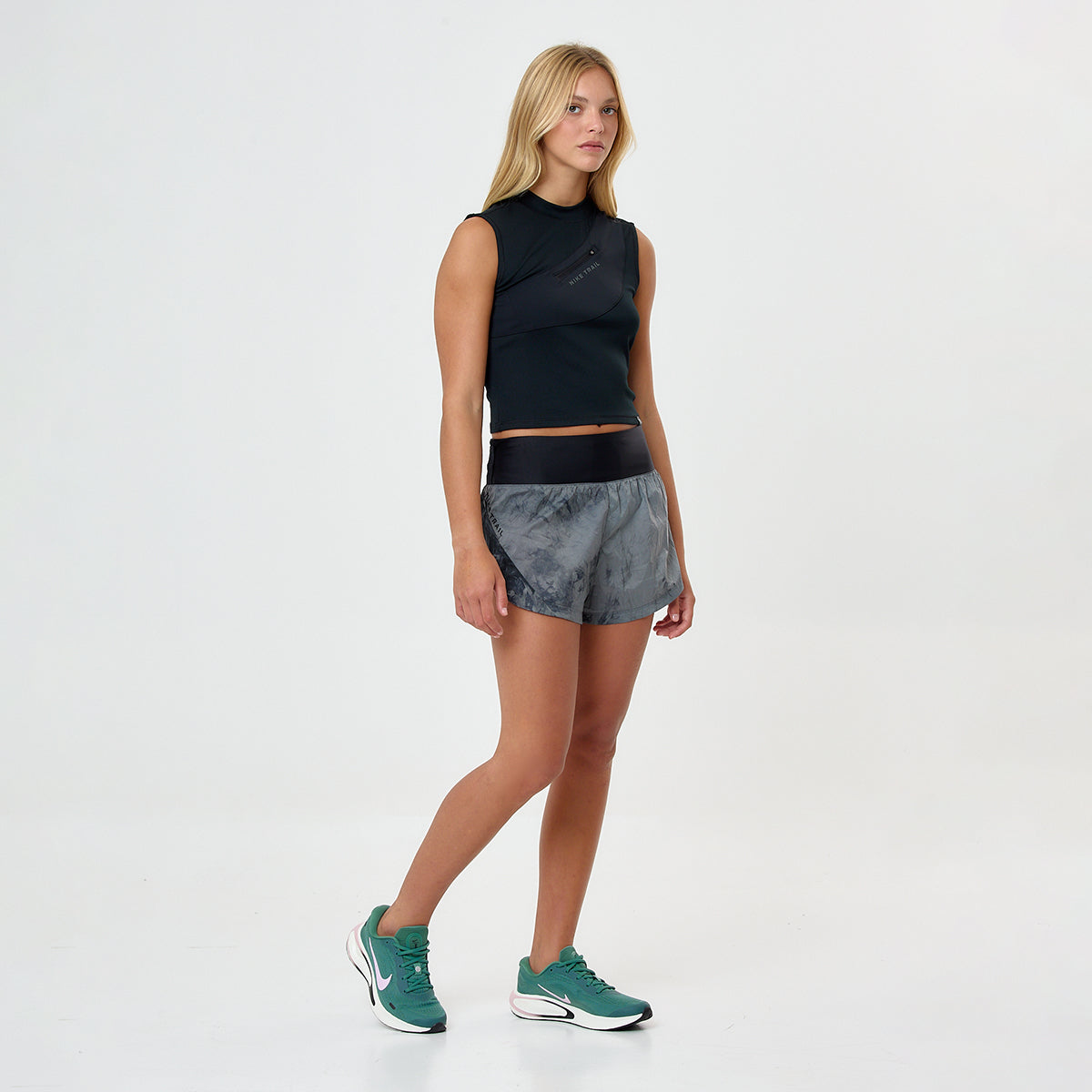 Short Running Nike Trail Mujer