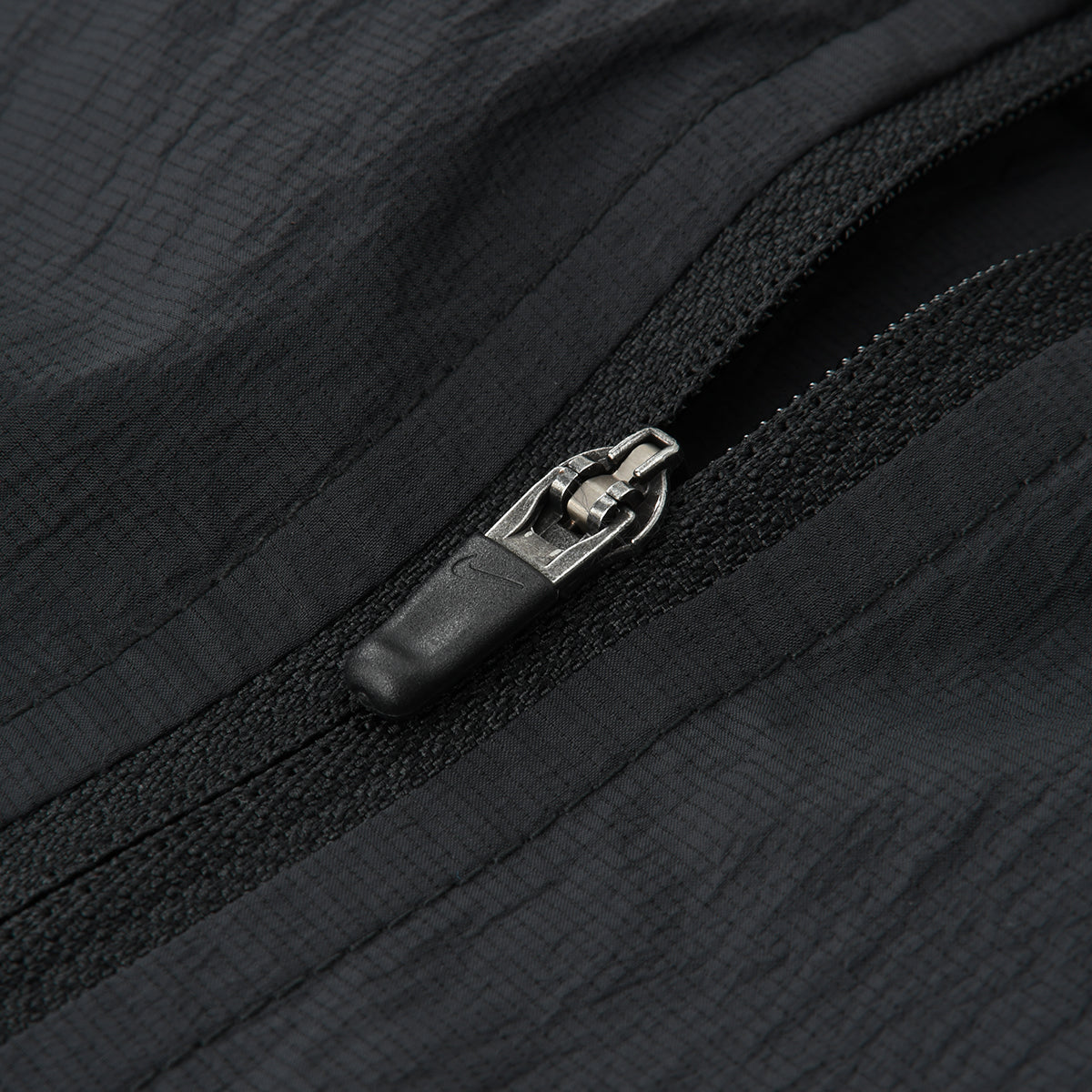 Campera Running Nike Rompeviento Trail Aireez Hombre