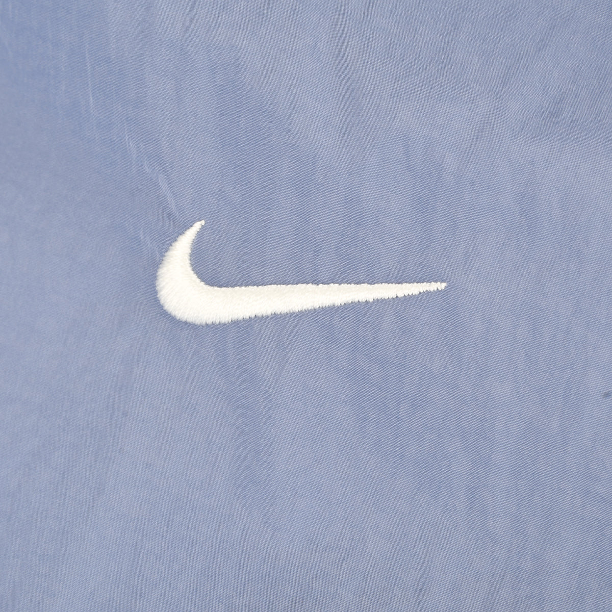 Campera Nike Rompeviento Windrunner Mujer