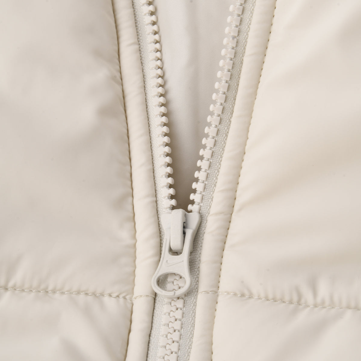 Campera Nike Classic Puffer Mujer