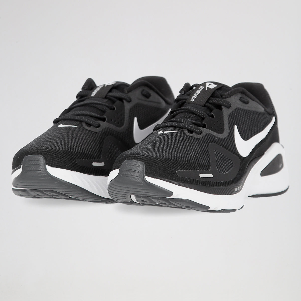 Zapatillas Nike Structure 26 Mujer