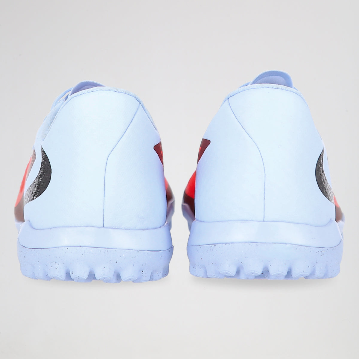 Botines Nike Phantom 6 Low Academy Tf Hombre