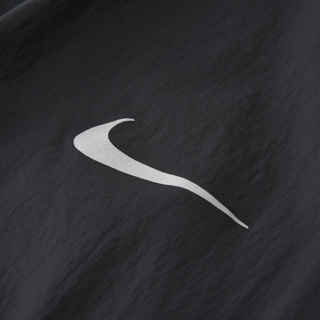 Campera Running Nike Rompeviento Dri-FIT Stride Hombre