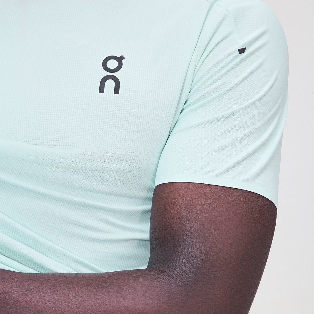 Remera ON Performance-T Hombre poliéster