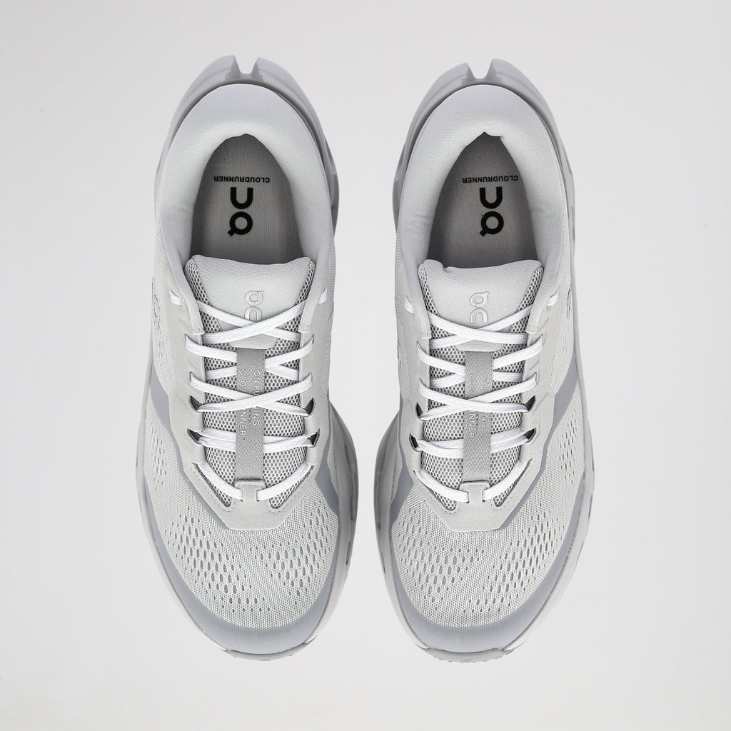 Zapatillas ON Cloudrunner 3 Hombre