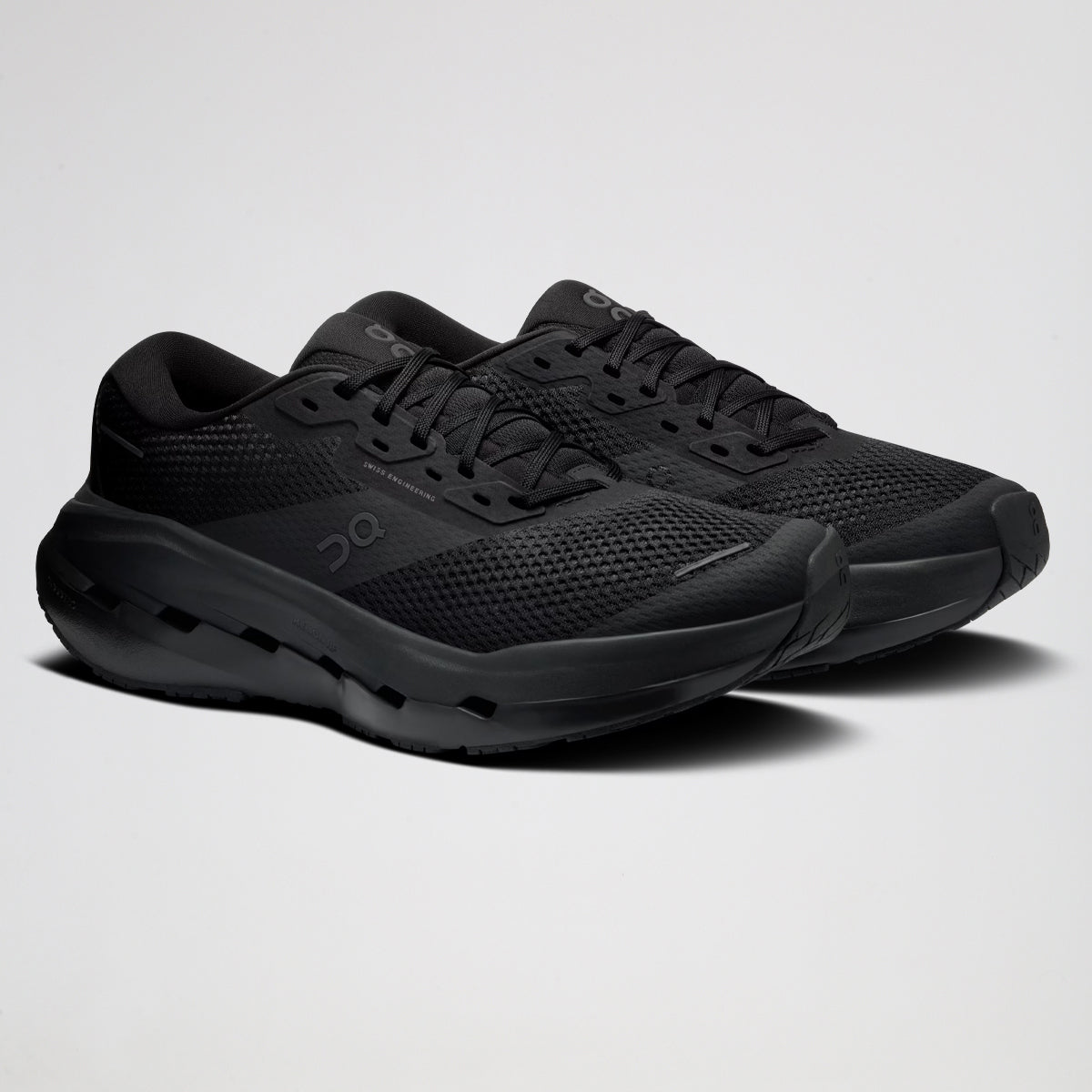 Zapatillas ON Cloudrunner Max Hombre malla