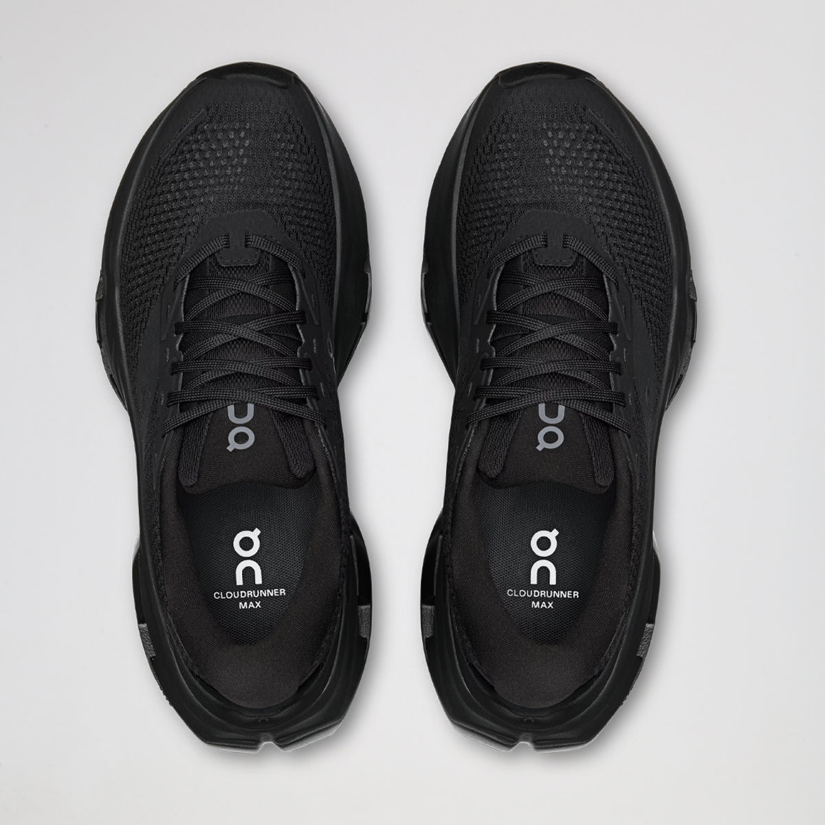 Zapatillas ON Cloudrunner Max Mujer malla