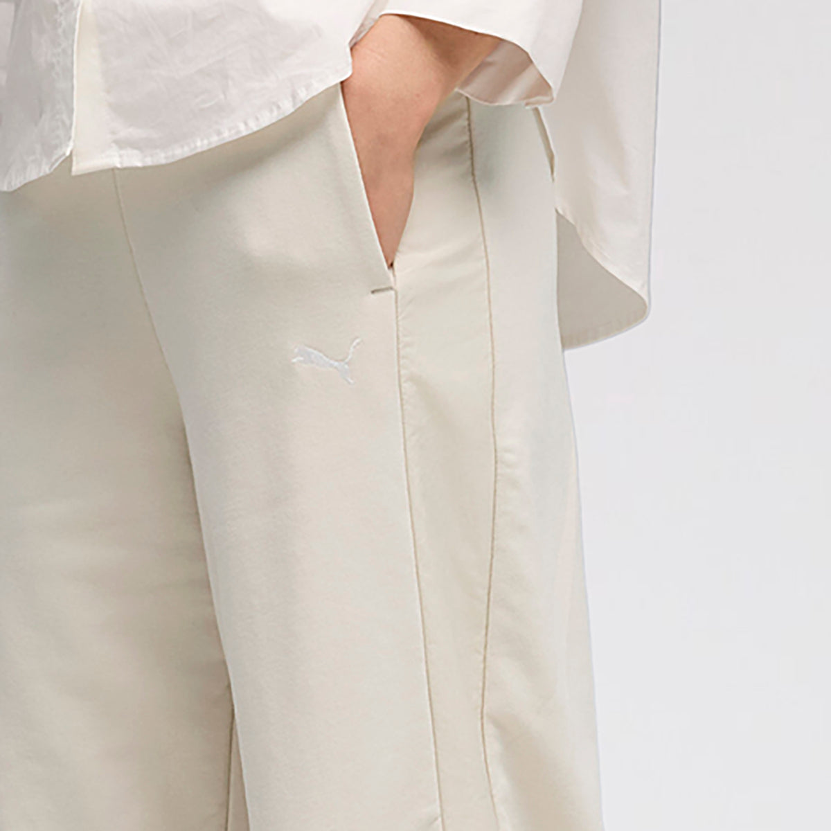 Pantalón Puma Her Wide Leg Mujer