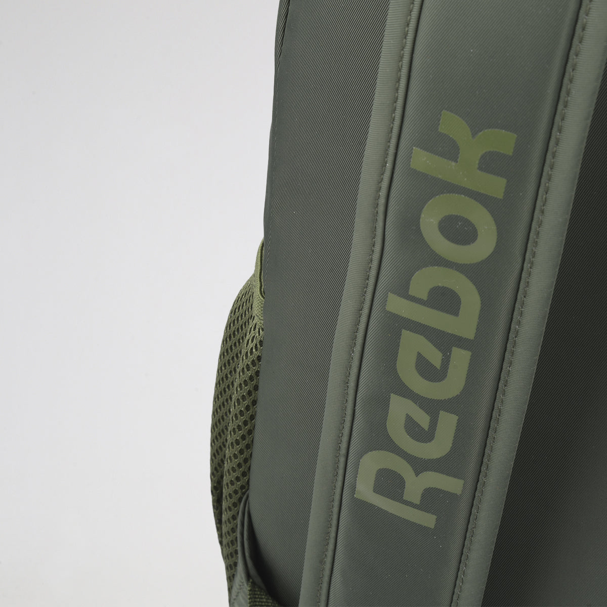 Mochila Reebok Classic 18 Pulgadas