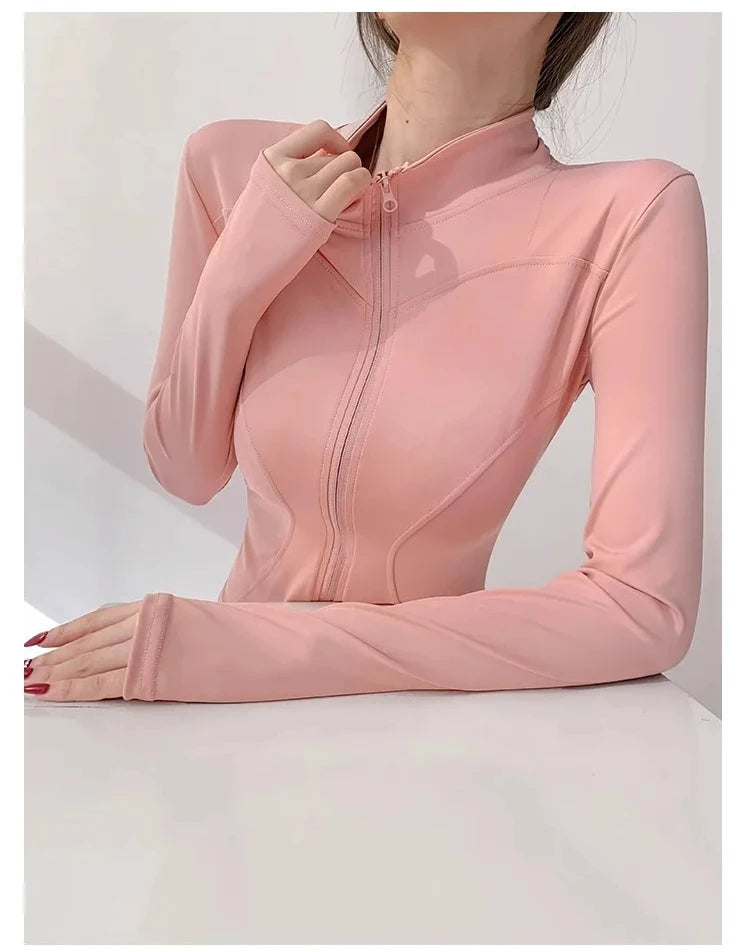 Campera Deportiva Mujer Slim Fit con Cierre y Secado Rápido