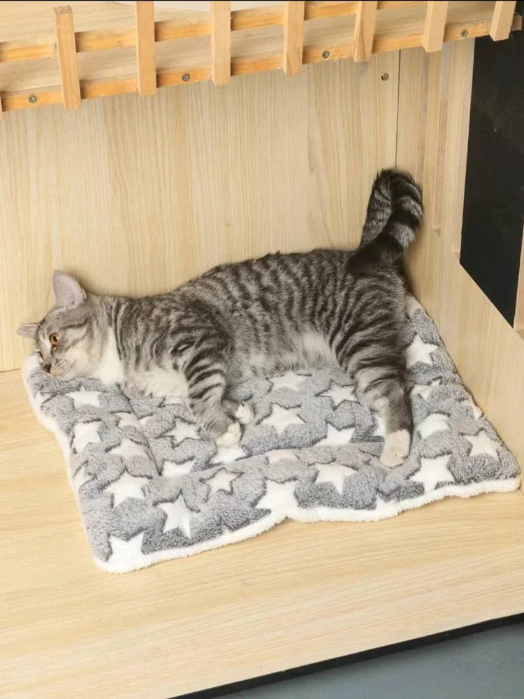 Colchoneta Acolchada Cálida y Suave para Gatos y Perros Pequeños y Medianos