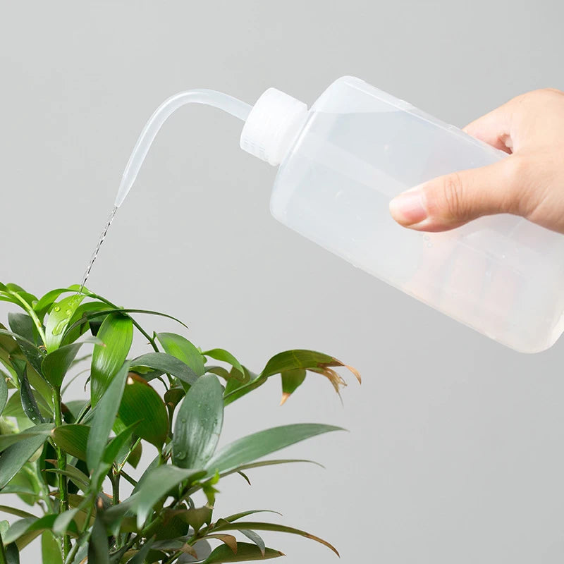 Regadera de Pico Fino para Plantas y Suculentas