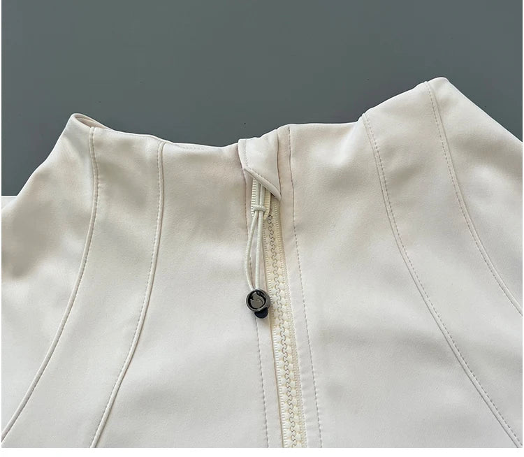 Campera Deportiva Mujer Cuello Alto Slim Fit Secado Rápido Manga Larga