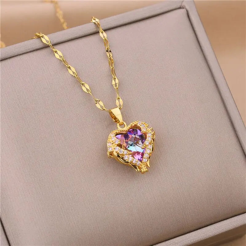 Collar con Dije de Corazón de Cristal en Acero Inoxidable