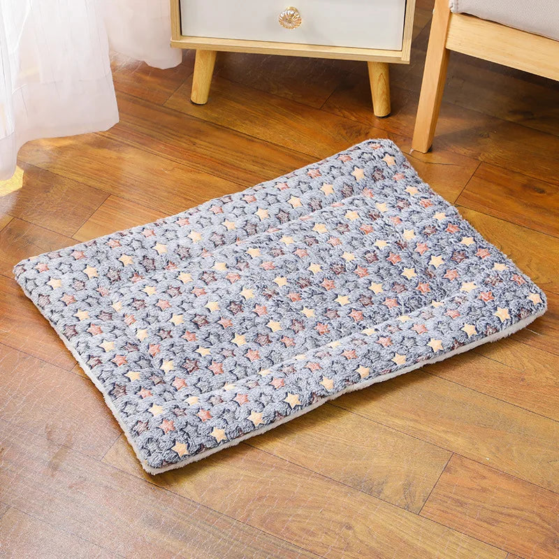 Colchoneta Acolchada Cálida y Suave para Gatos y Perros Pequeños y Medianos