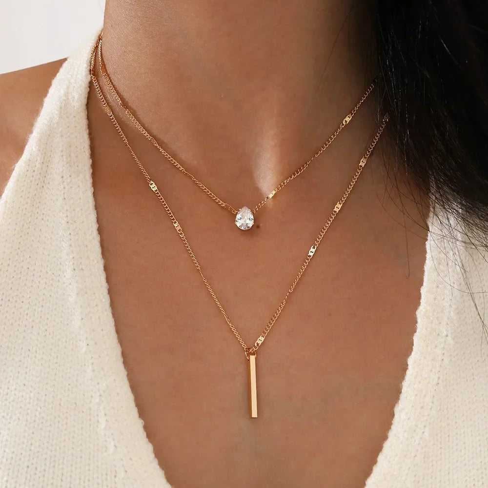 Collar Choker Multicapa con Dije de Circonia para Mujer