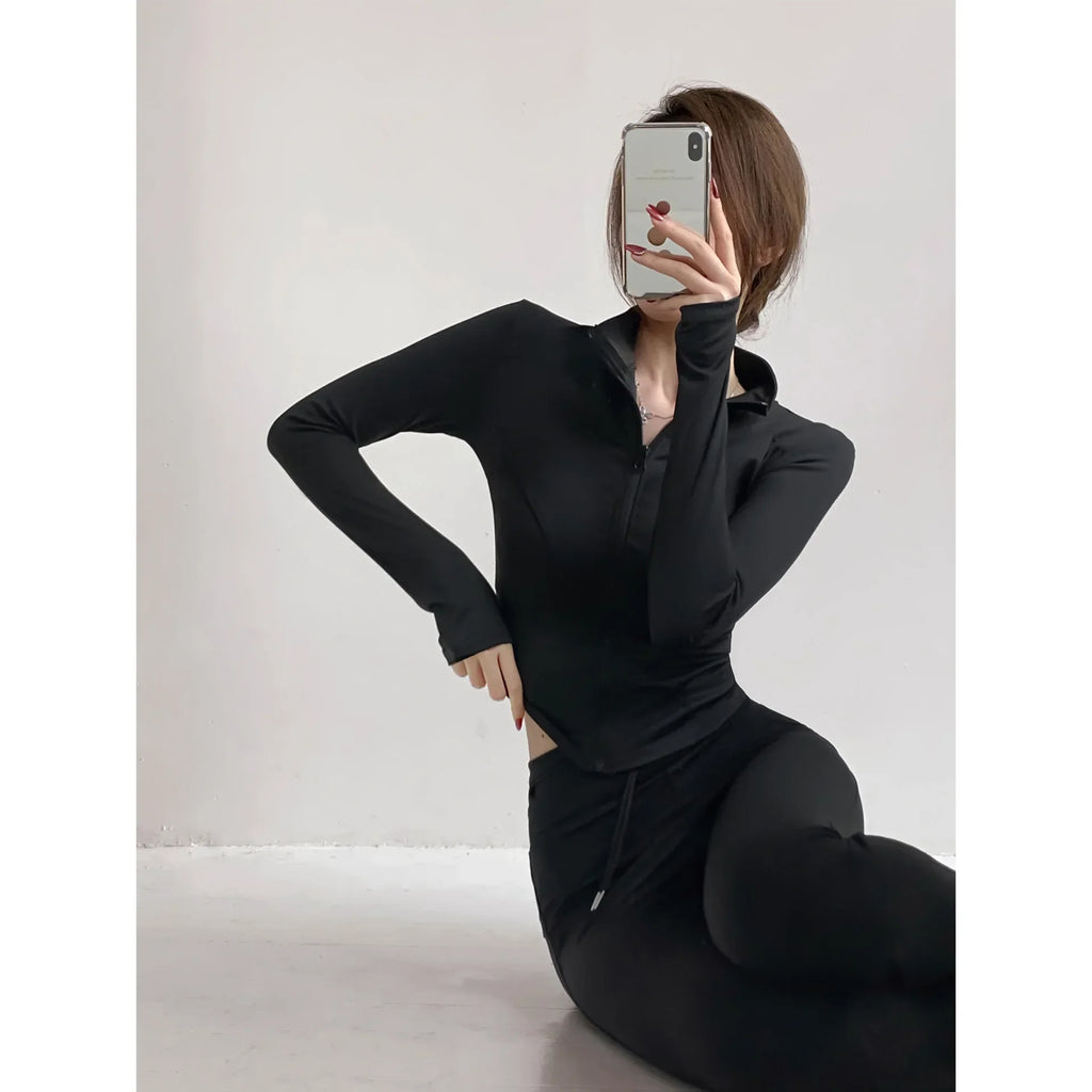 Campera Deportiva Mujer Slim Fit con Cierre y Secado Rápido