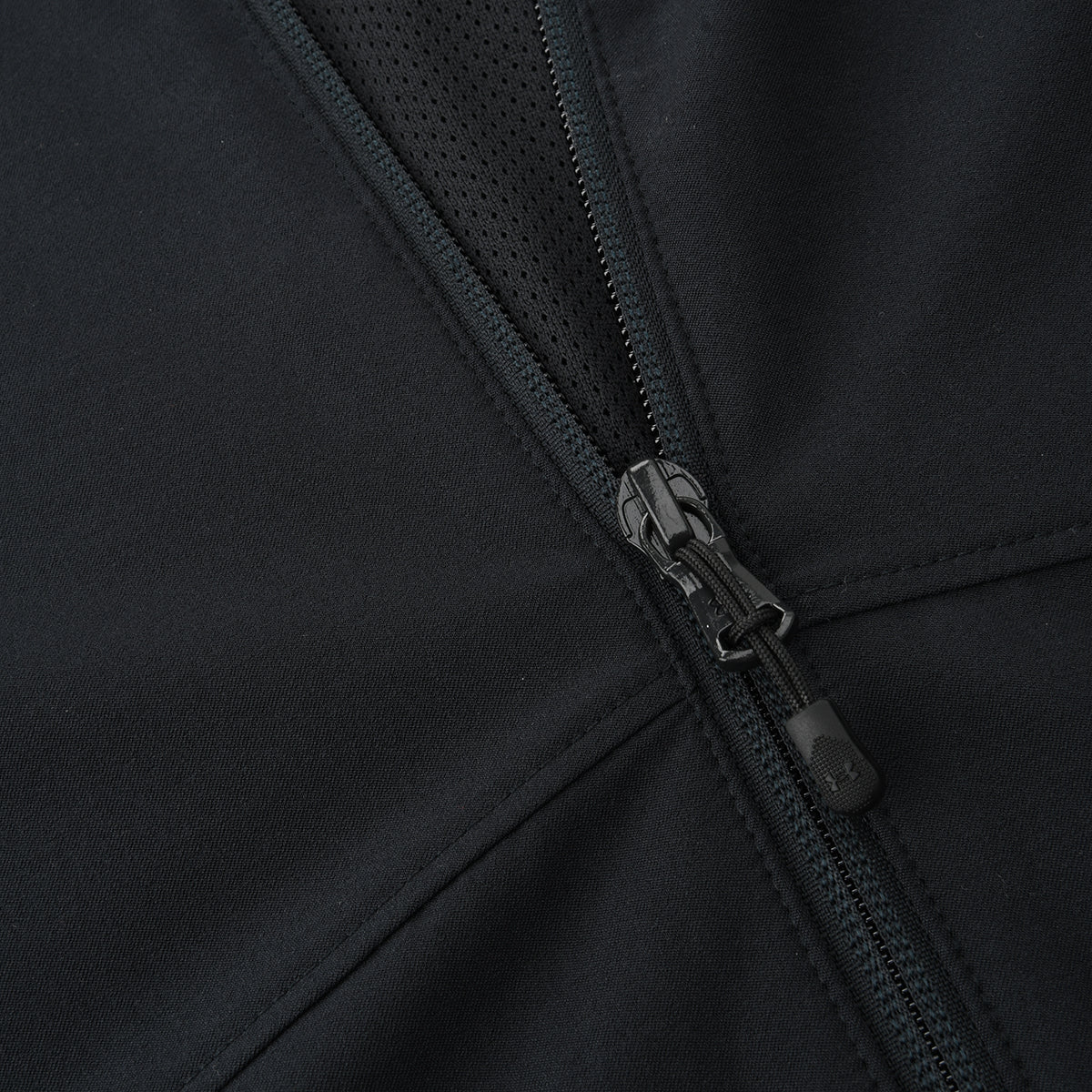 Campera Entrenamiento Under Armour Unstoppable Storm Mujer
