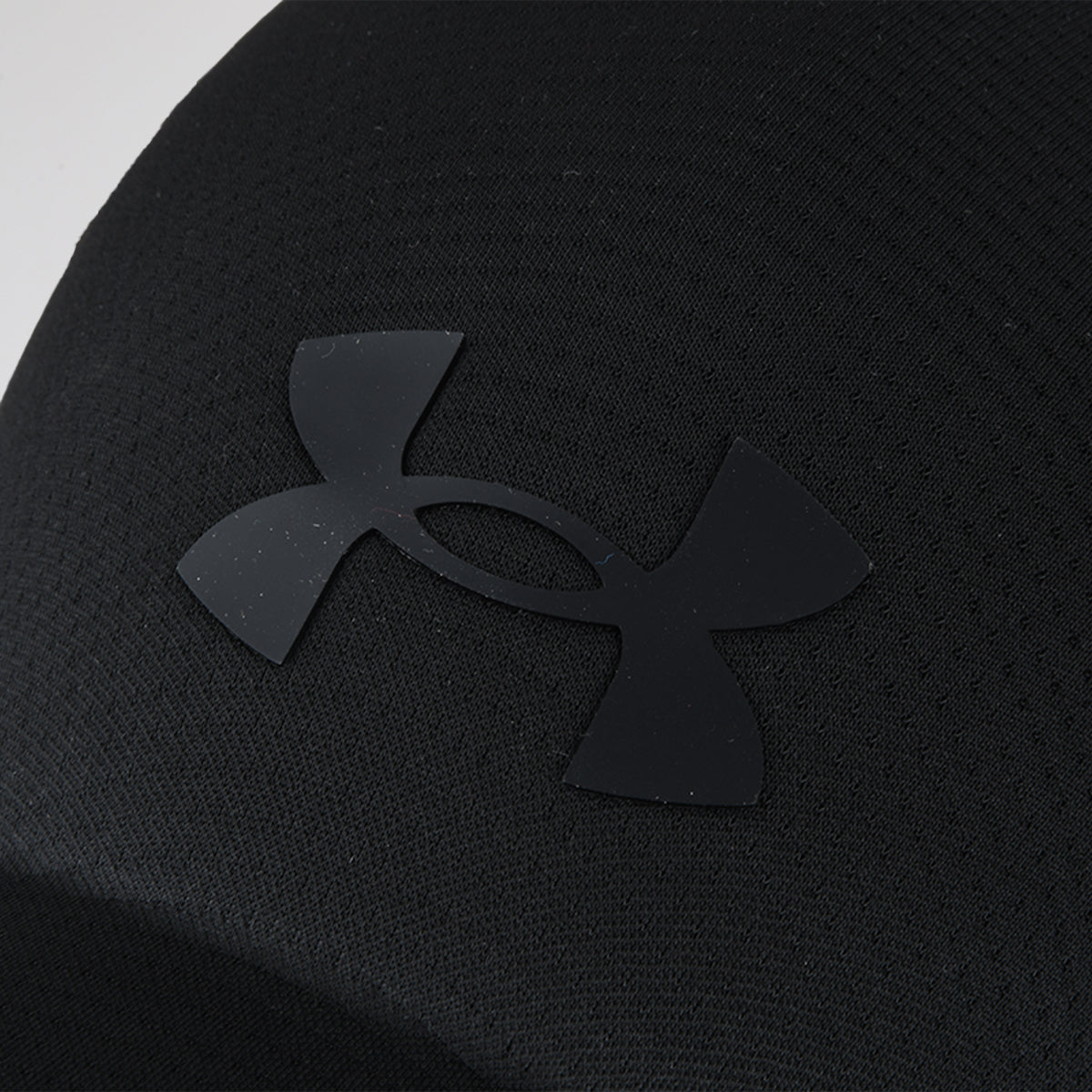 Gorra Under Armour StealthForm Indestructible